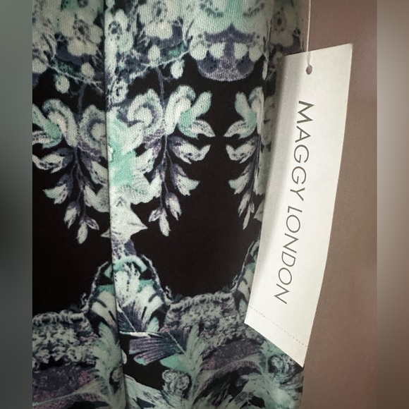 NWT Maggy London Feathered Floral Scuba
Fit and Flare, 14 - Picture 5 of 6